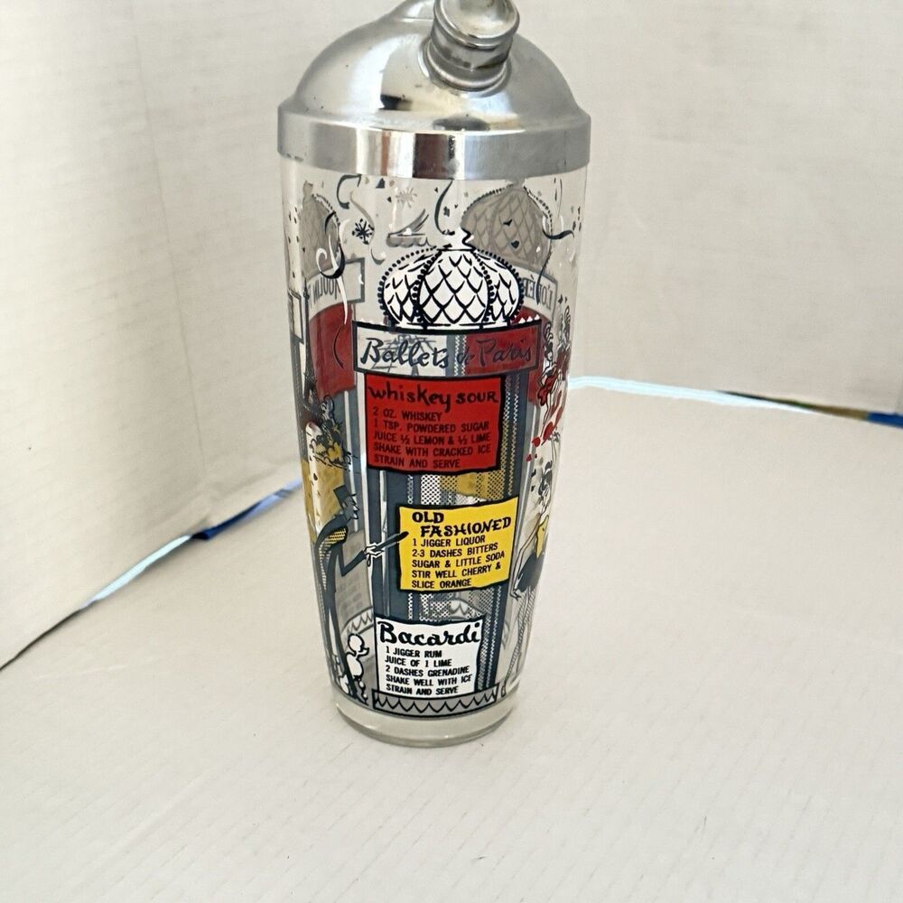 Vintage Paris Theme Cocktail Shaker Drink Mixer CHROME Glass Barware